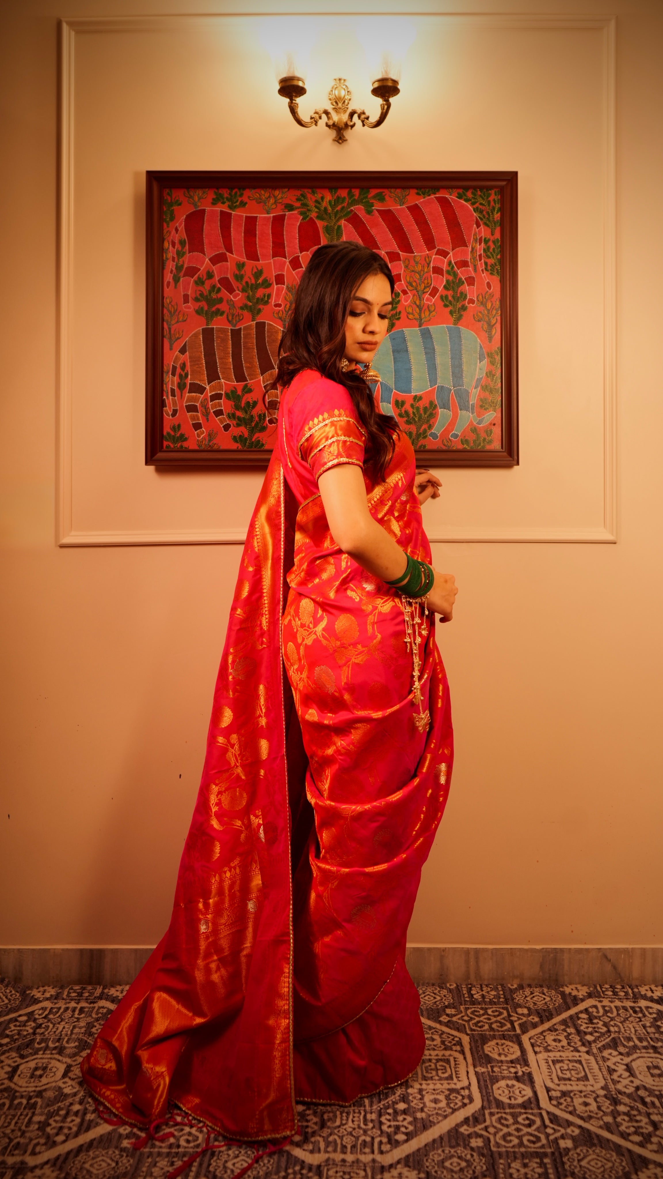 Bnarasee Gulaabi Jaal Saree